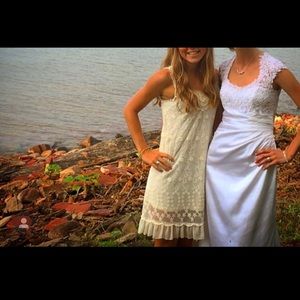 Cute, flowy, classy dress from Altar’d State